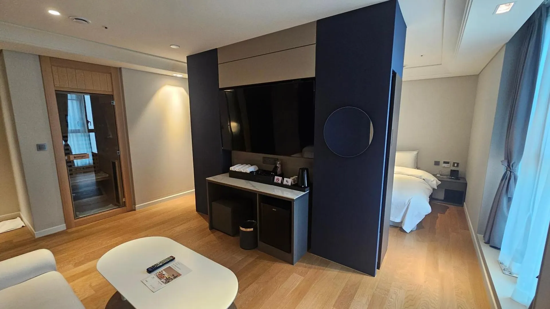 The Gleam Hotel 인천 2*,
