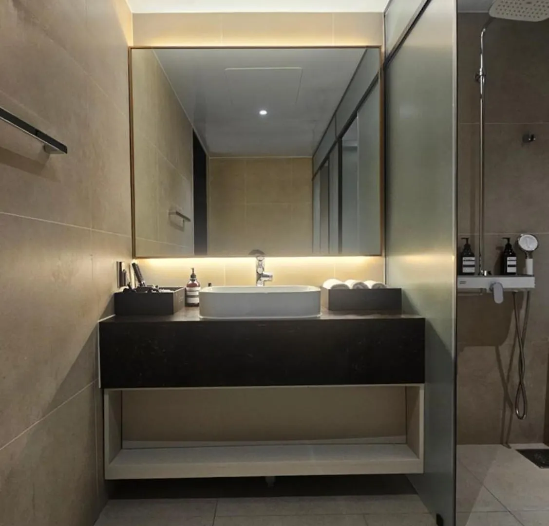 **  The Gleam Hotel 인천 대한민국