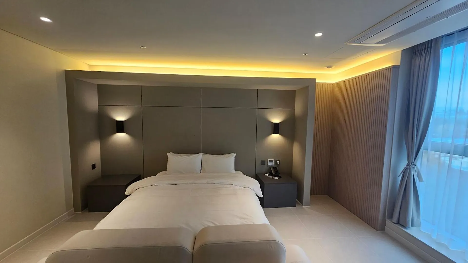 The Gleam Hotel 인천 2*,