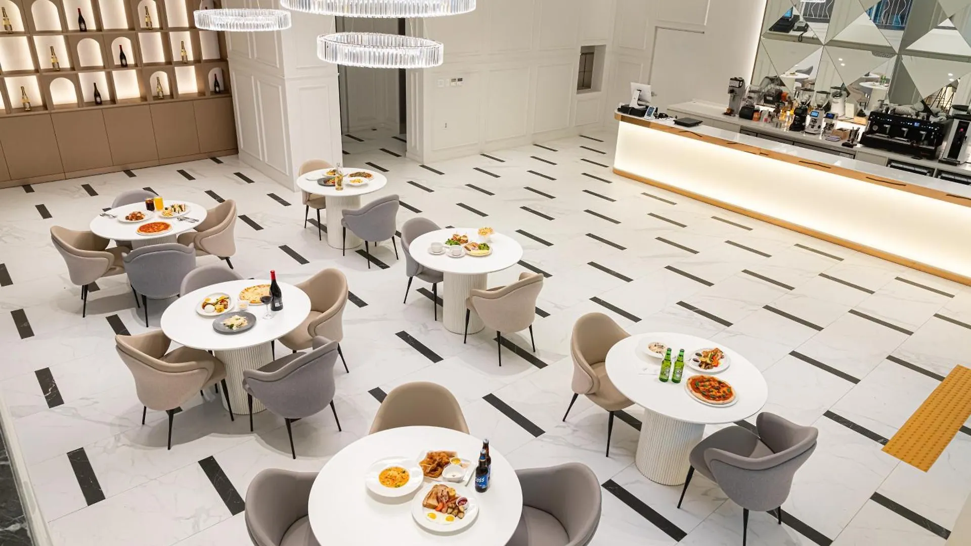 The Gleam Hotel Incheon