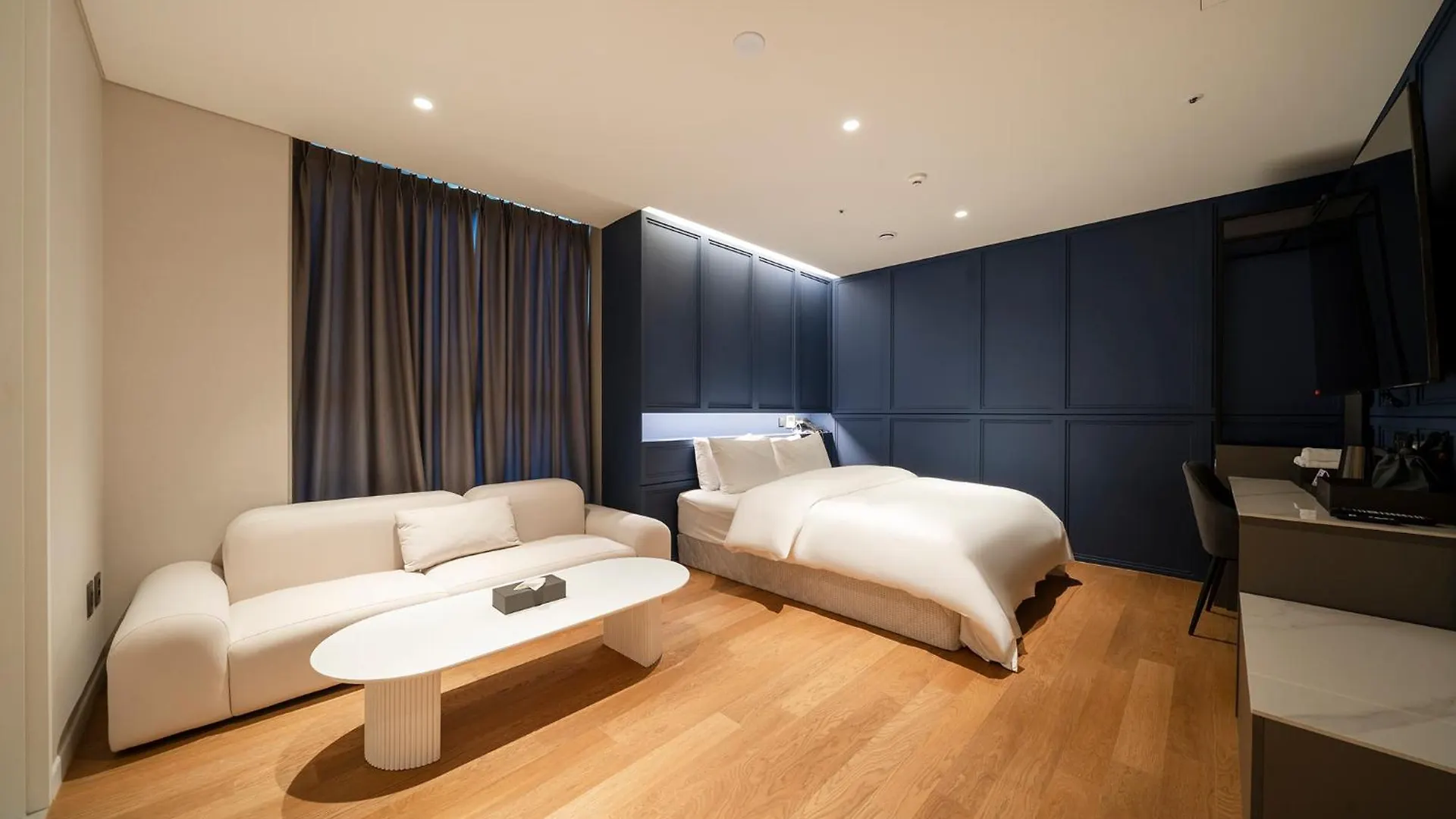 The Gleam Hotel 인천