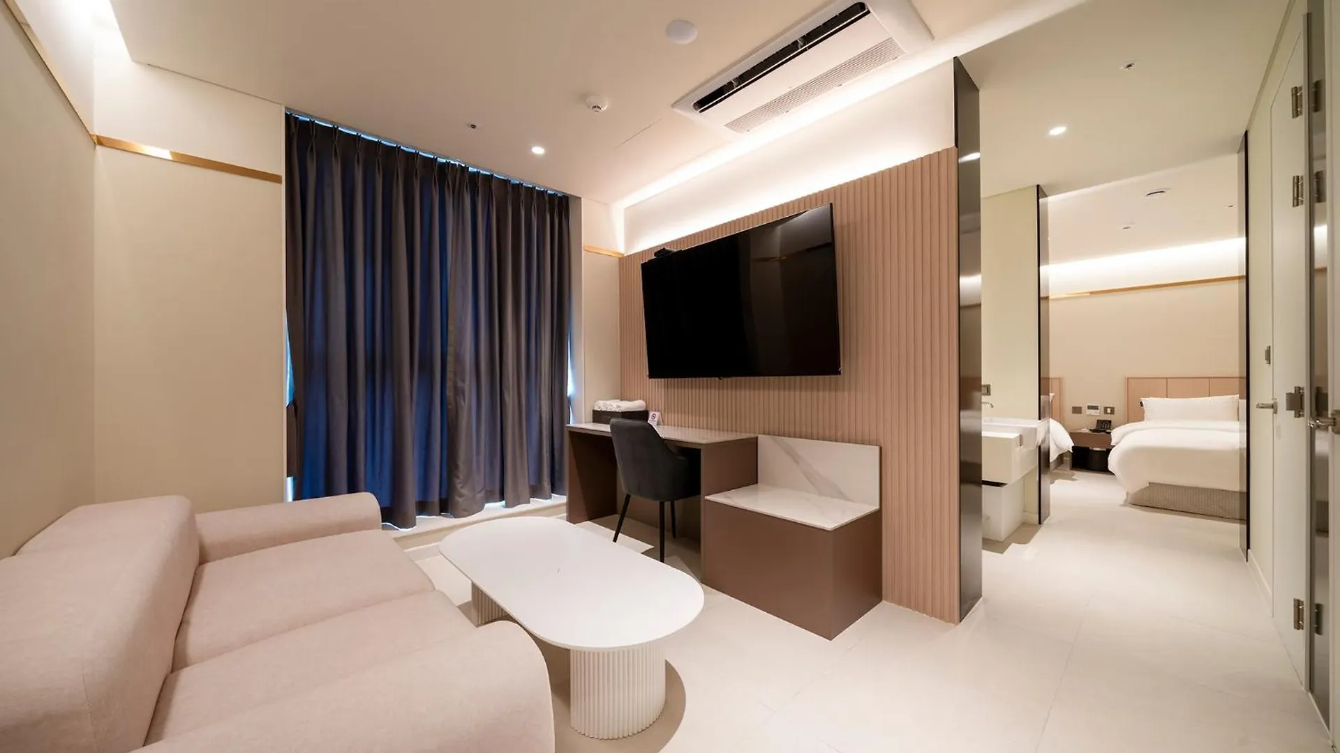 The Gleam Hotel 인천 2*,  대한민국