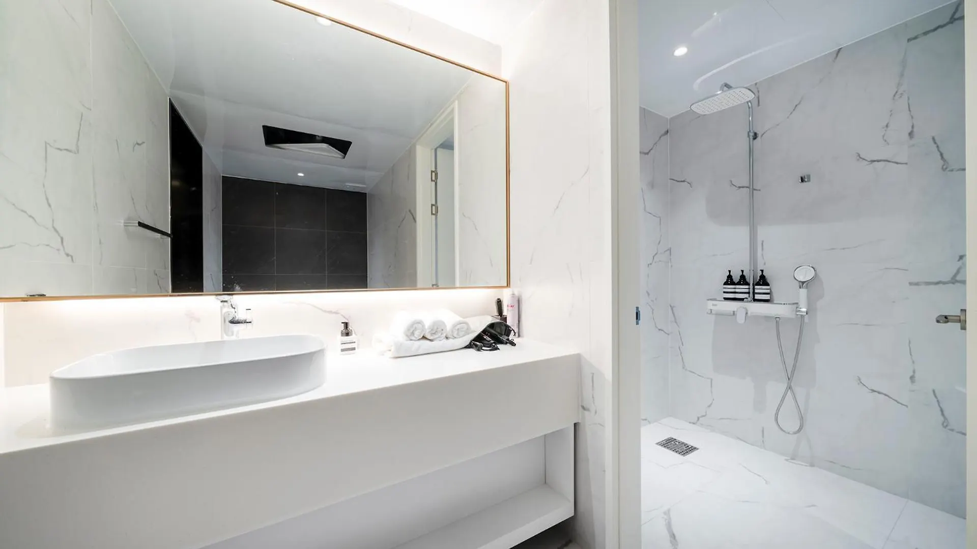 The Gleam Hotel 인천