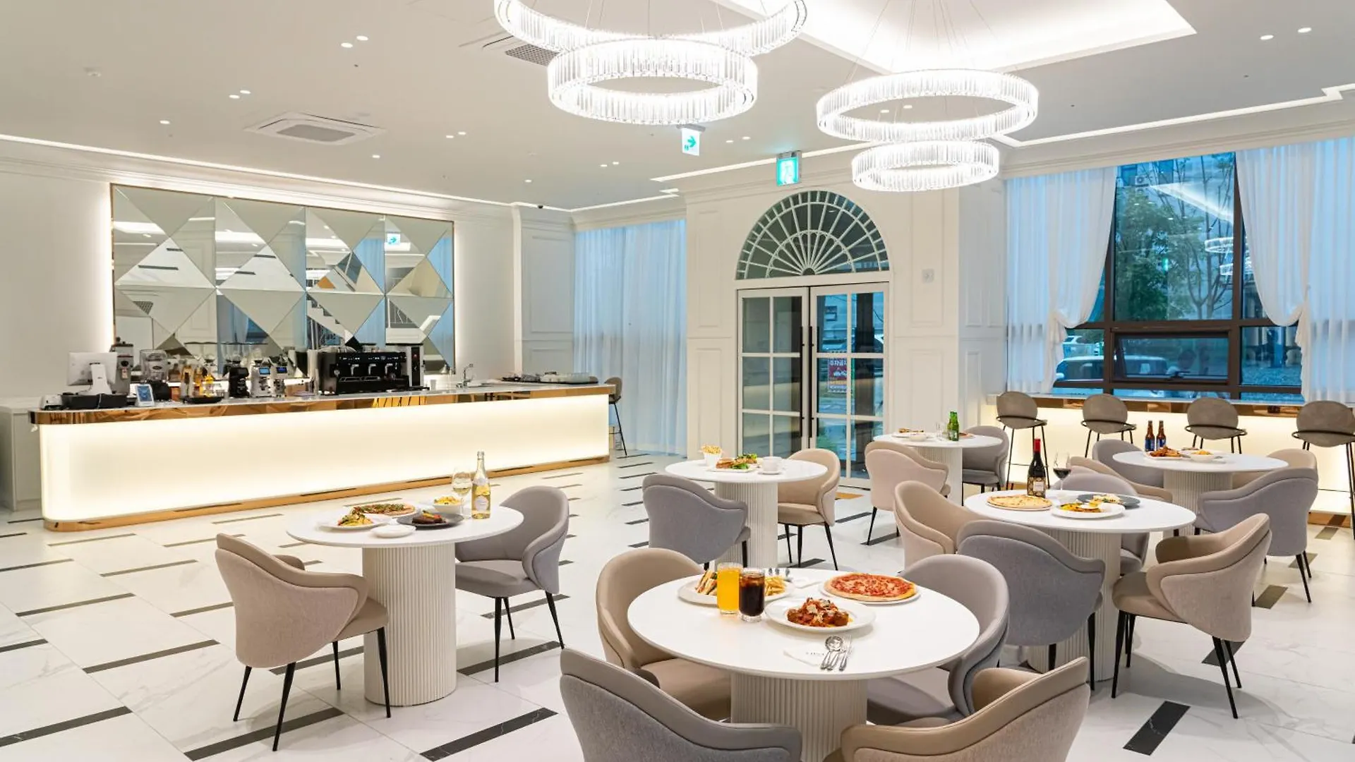 The Gleam Hotel Incheon 2*,  Korsel