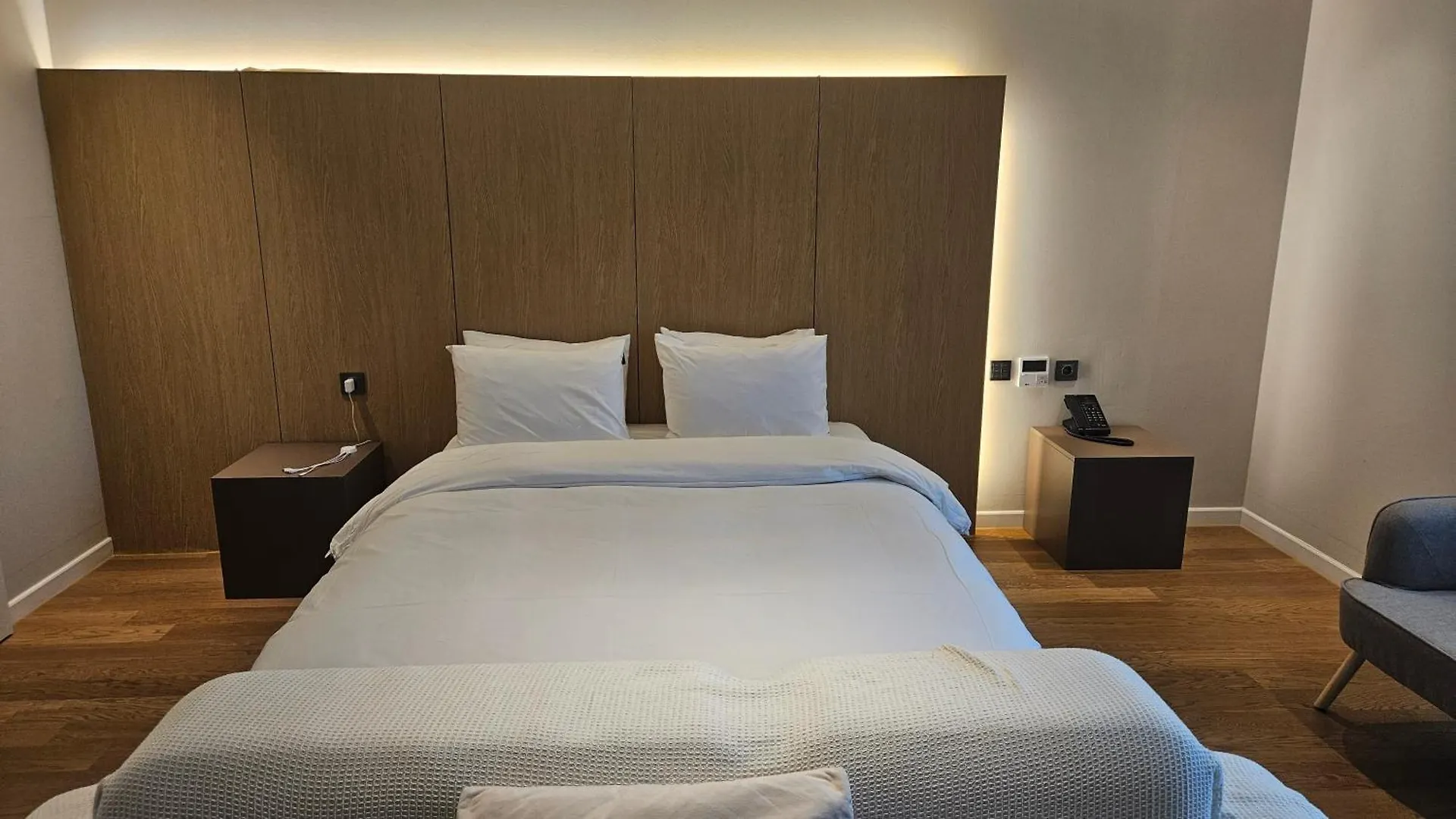 The Gleam Hotel Incheon 2*,  Korsel