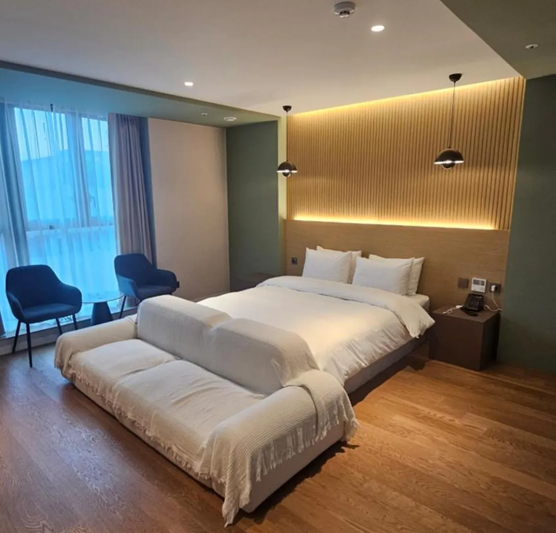 The Gleam Hotel Incheon South Korea