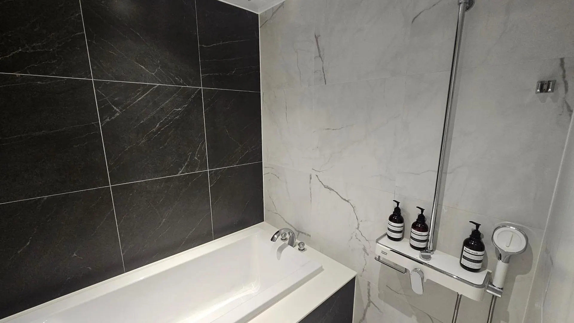 The Gleam Hotel Incheon